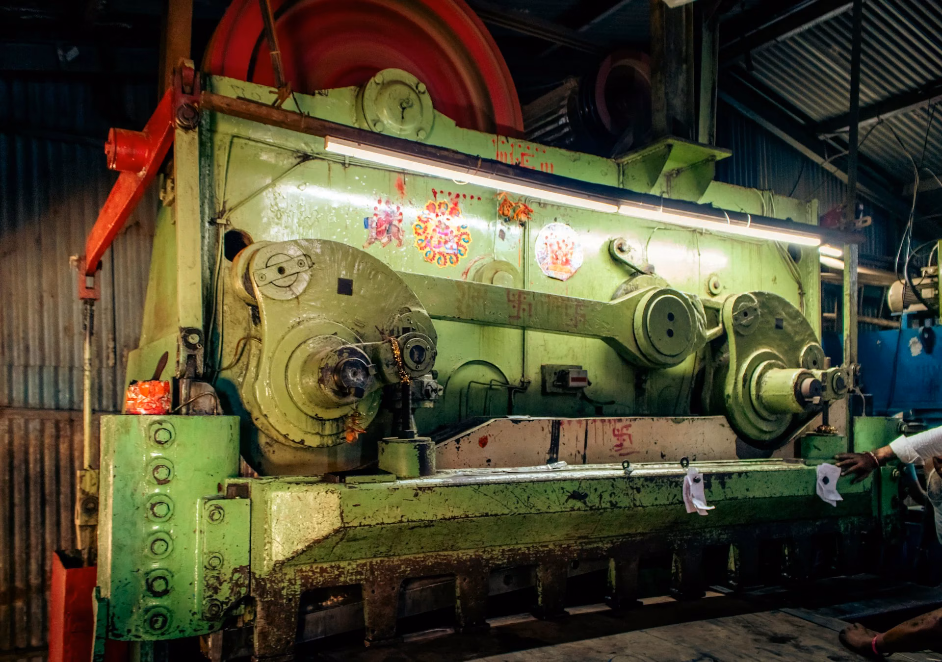 Thiết bị tách sắt cho mì ăn liền