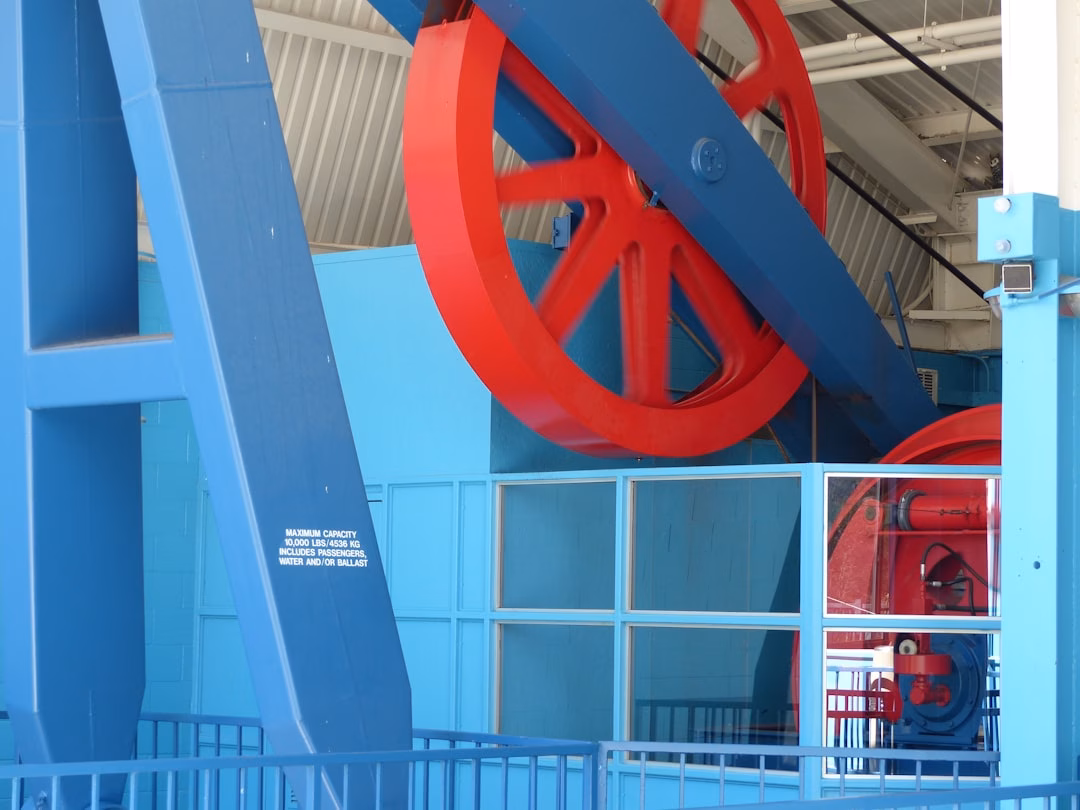 So sánh vòng quay đứng và cơ chế rung